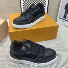 Louis Vuitton Trainer Sneaker